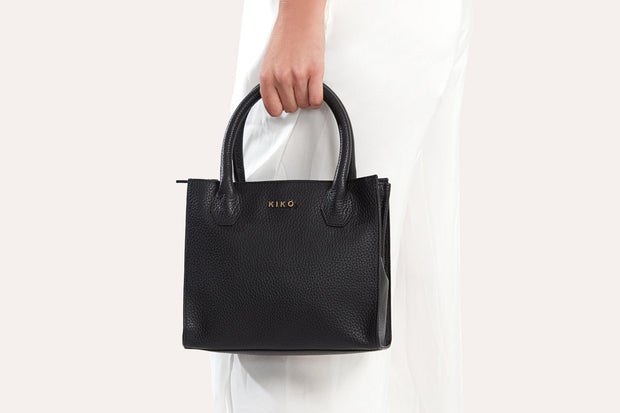 Simplistic Crossbody - ZOQ Leather